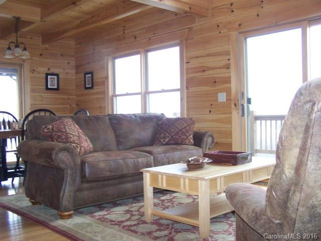 112 Summit Drive - Photo 4