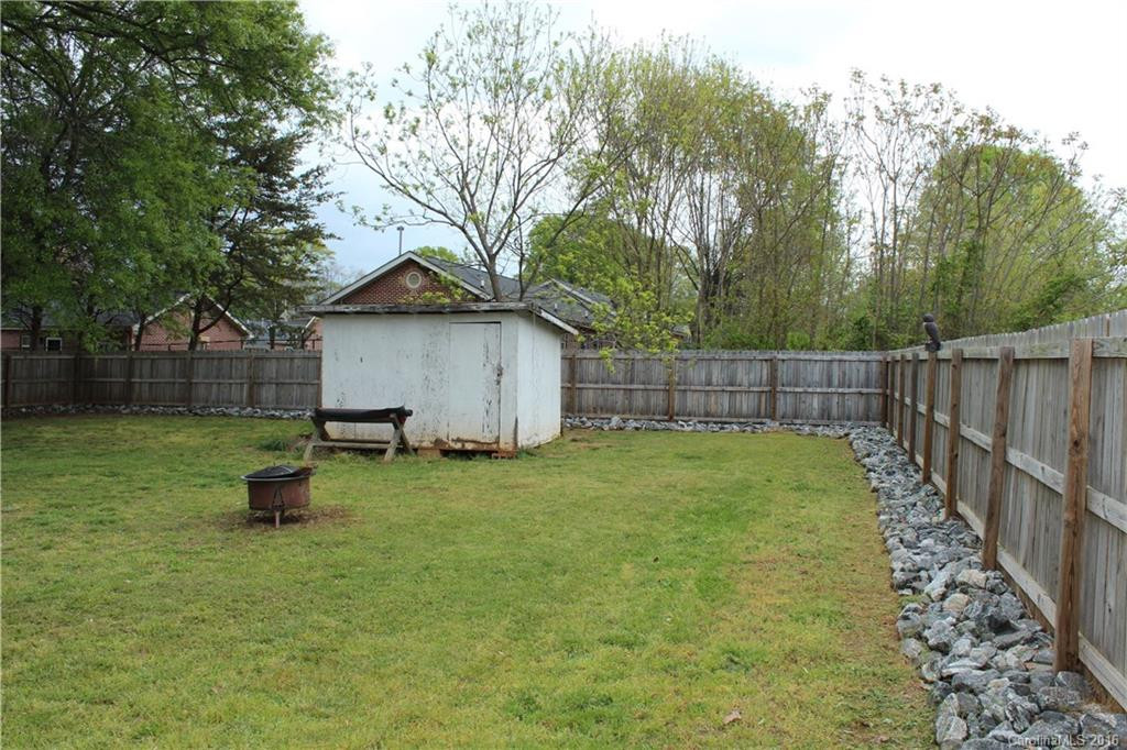 403 Harmon Street - Photo 13