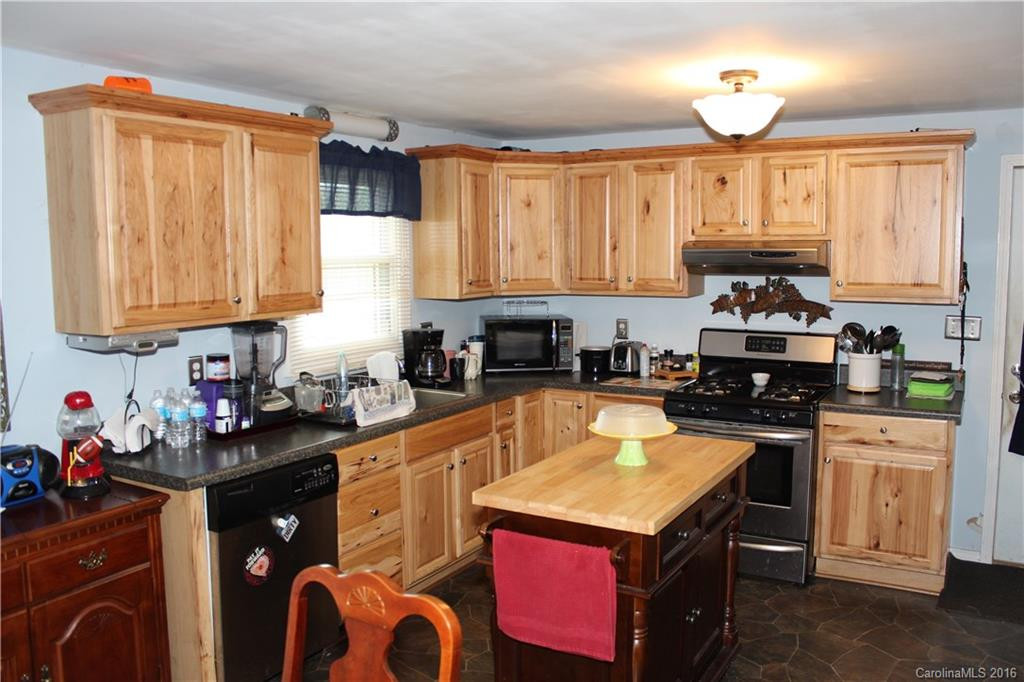 403 Harmon Street - Photo 3