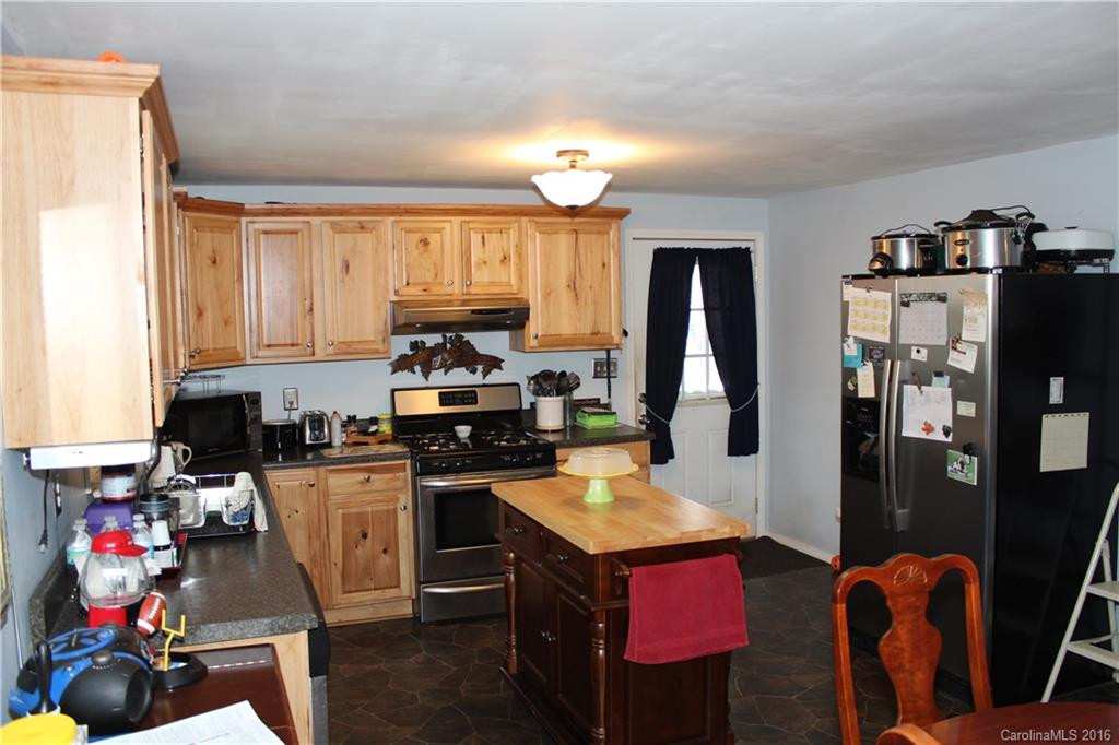 403 Harmon Street - Photo 7