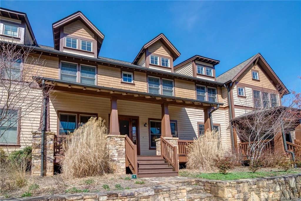 4 Fitzgerald Road #4