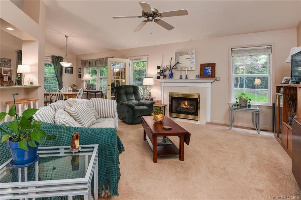 104 Forest Lake Drive - Photo 4