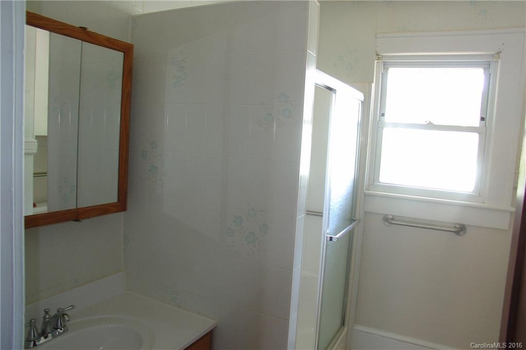 19 Nevada Avenue - Photo 14