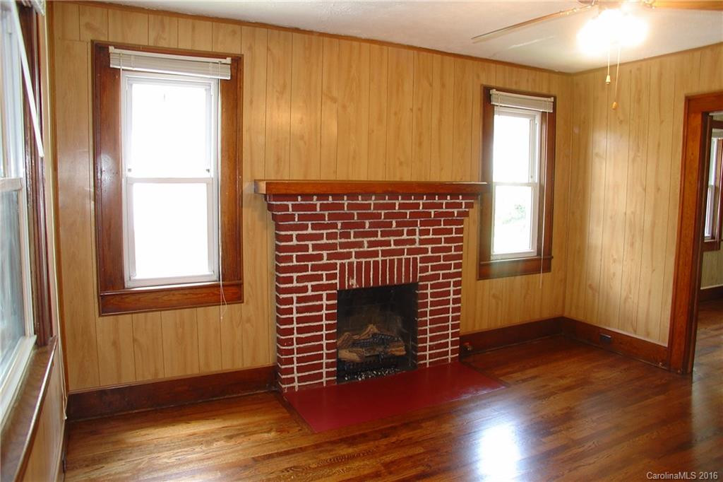19 Nevada Avenue - Photo 3
