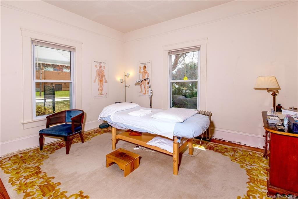 658 Country Club Road - Photo 9