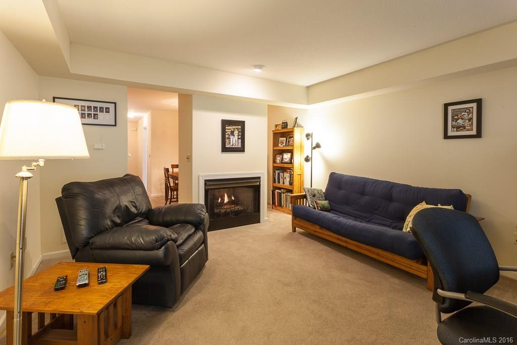 103 Carlyle Way #103 - Photo 4