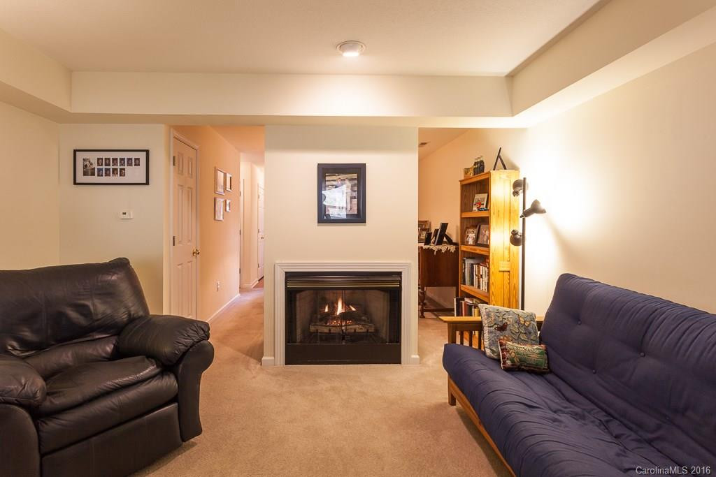 103 Carlyle Way #103 - Photo 6