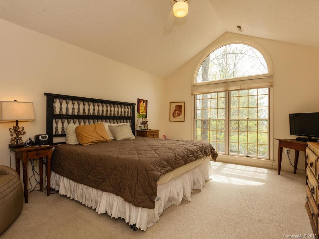 18 Sunny Ridge Drive - Photo 11