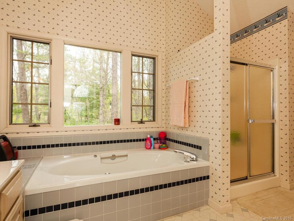 18 Sunny Ridge Drive - Photo 14