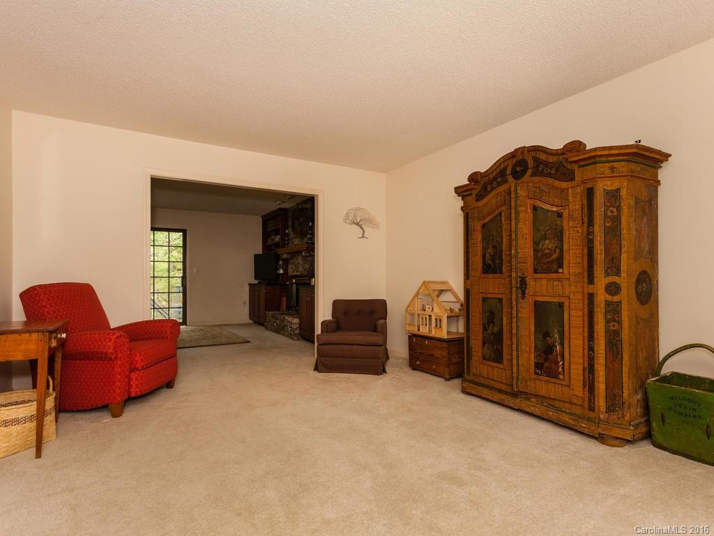 18 Sunny Ridge Drive - Photo 7