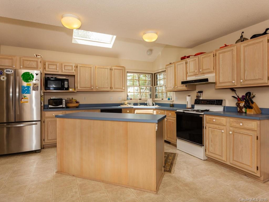 18 Sunny Ridge Drive - Photo 8