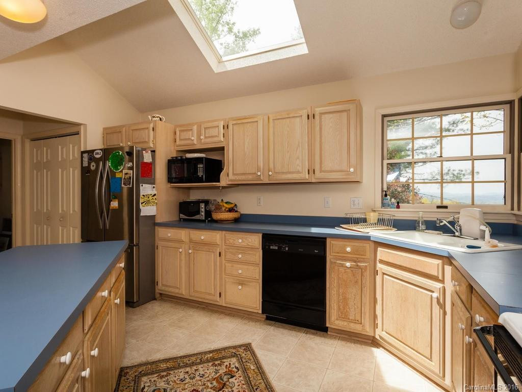 18 Sunny Ridge Drive - Photo 9