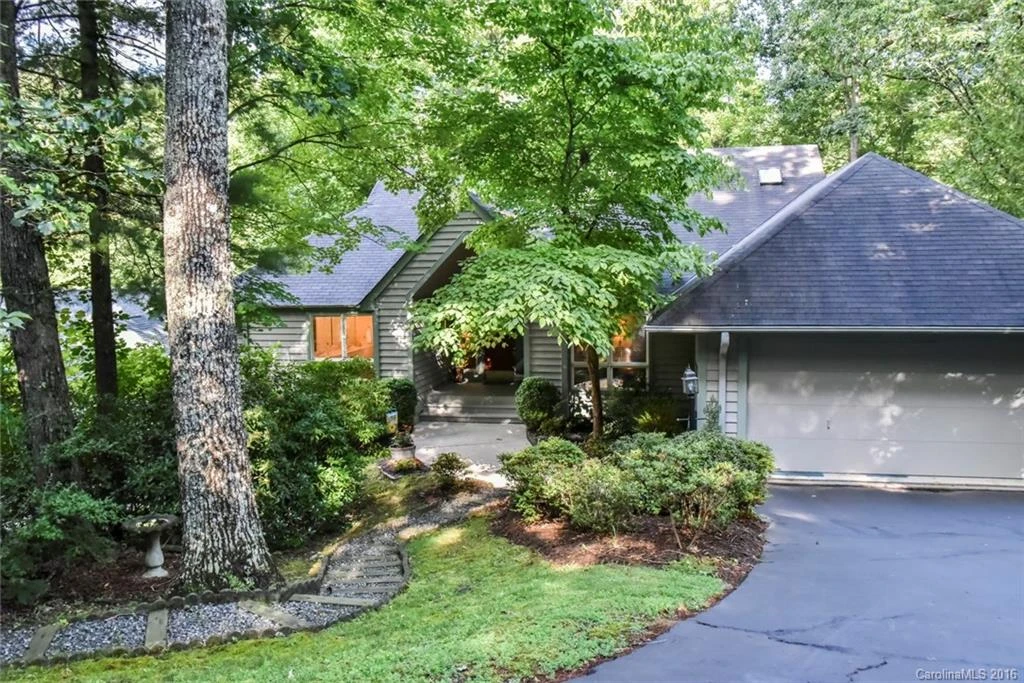 215 Fern Creek Drive #8