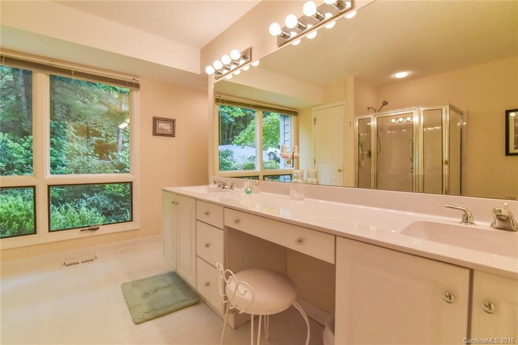 215 Fern Creek Drive #8 - Photo 9
