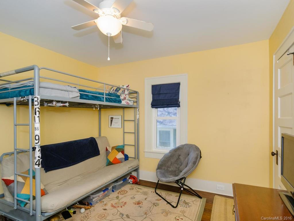 219 Fairfax Avenue - Photo 18