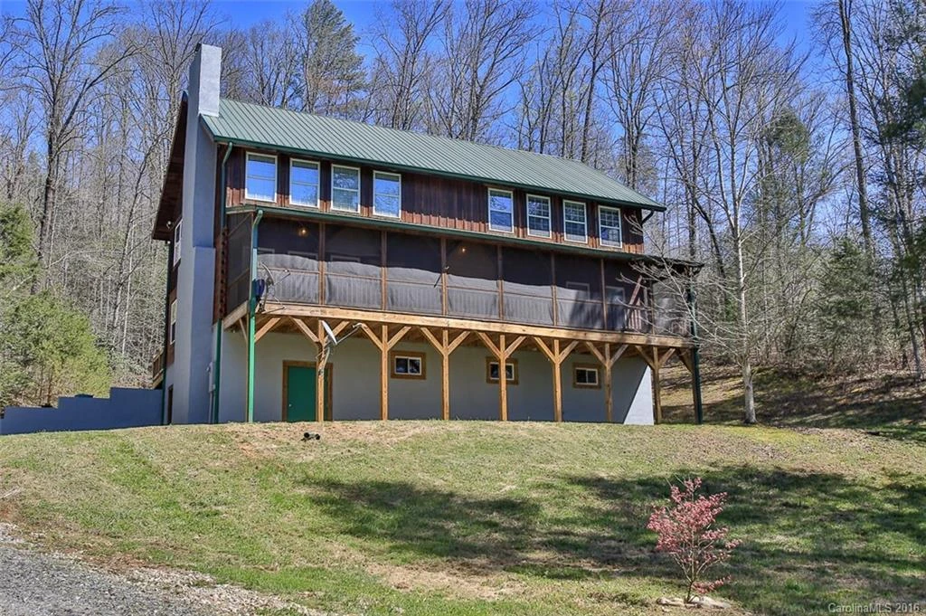 8593 Sugar Hill Road