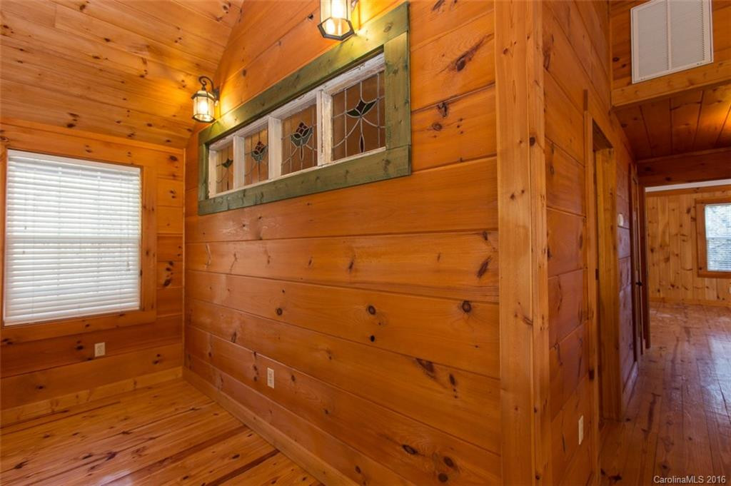 8593 Sugar Hill Road - Photo 16