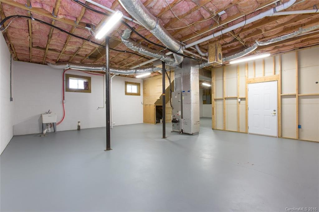 8593 Sugar Hill Road - Photo 20