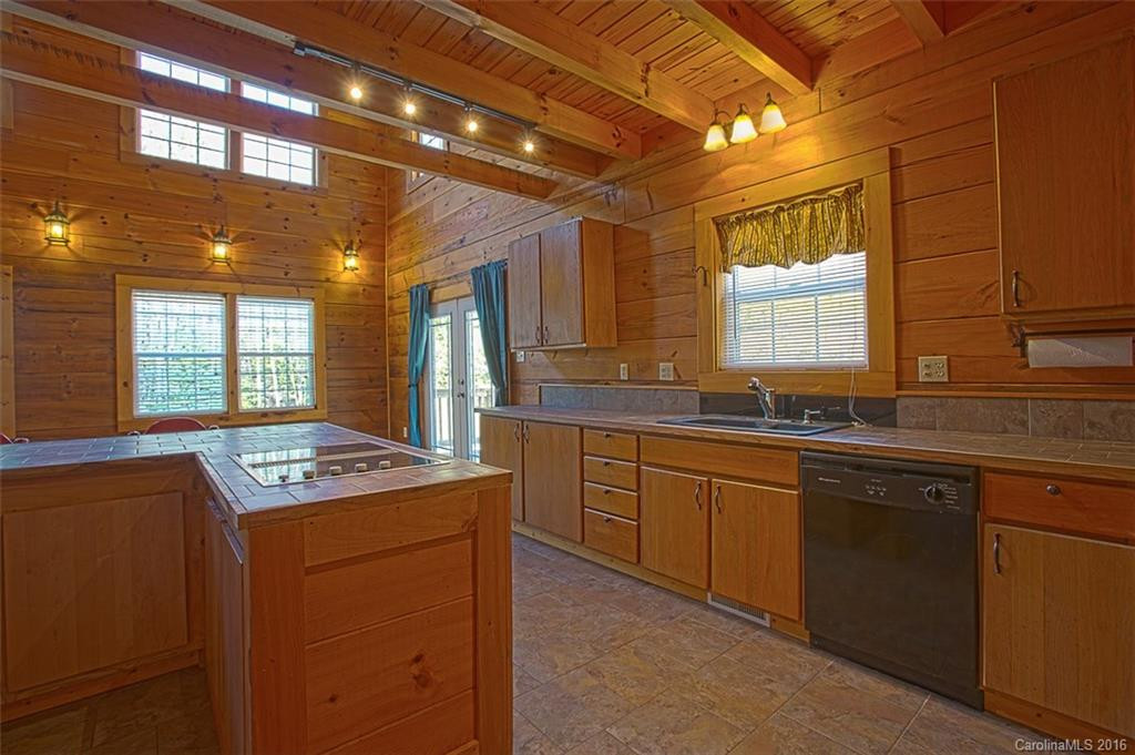 8593 Sugar Hill Road - Photo 6