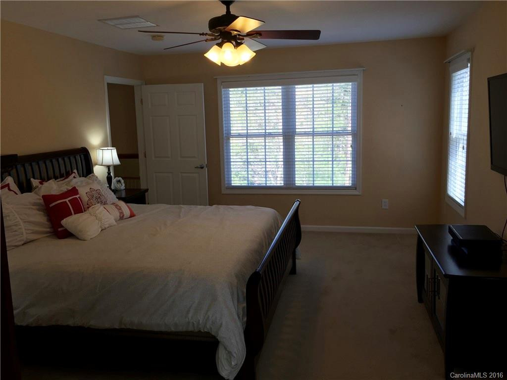 273 Cross Creek Drive - Photo 13