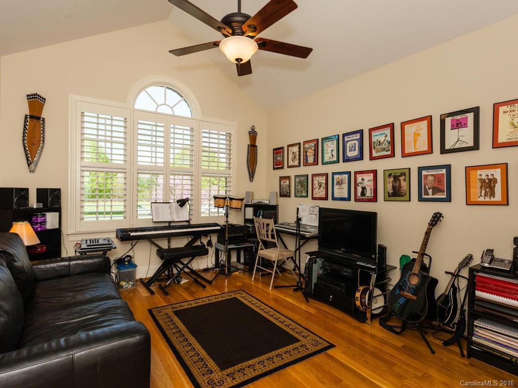 7 Tuscany Lane - Photo 13