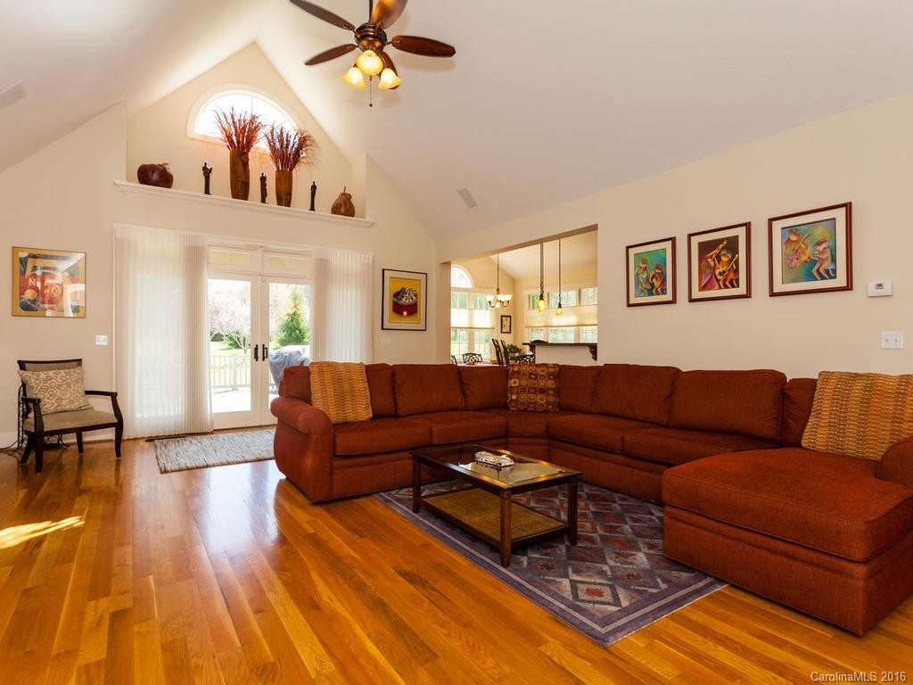 7 Tuscany Lane - Photo 4