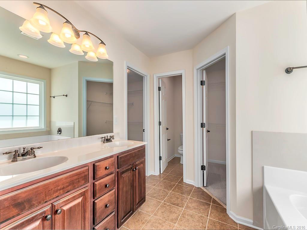 7 Stonebury Drive - Photo 14