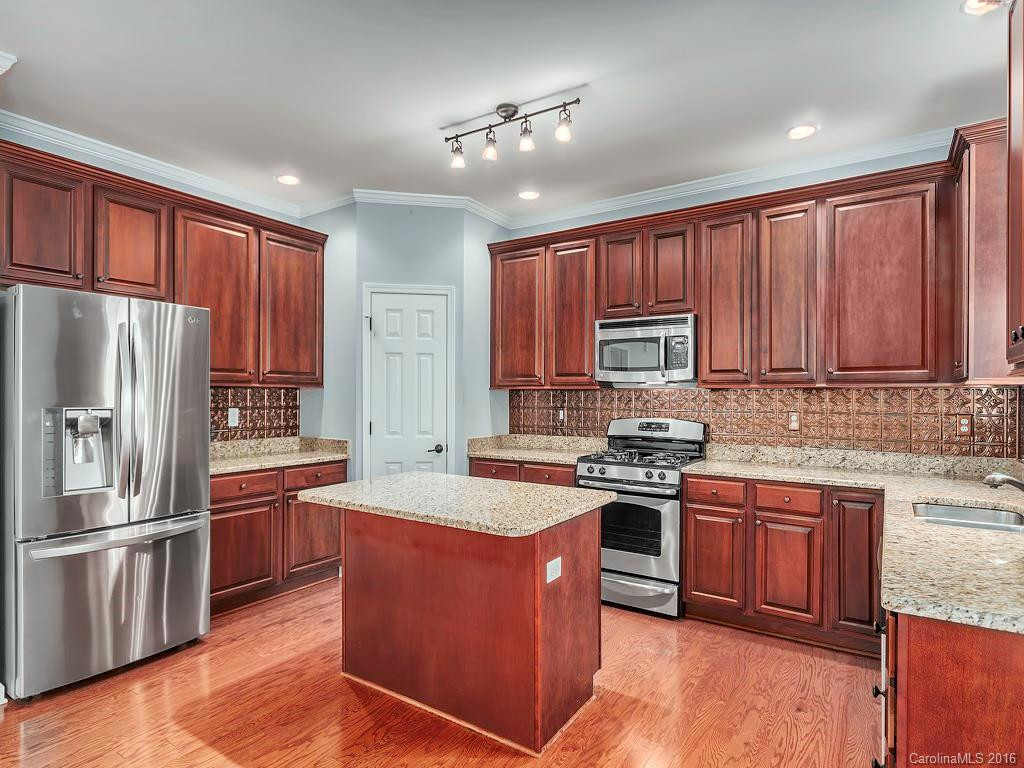 7 Stonebury Drive - Photo 7