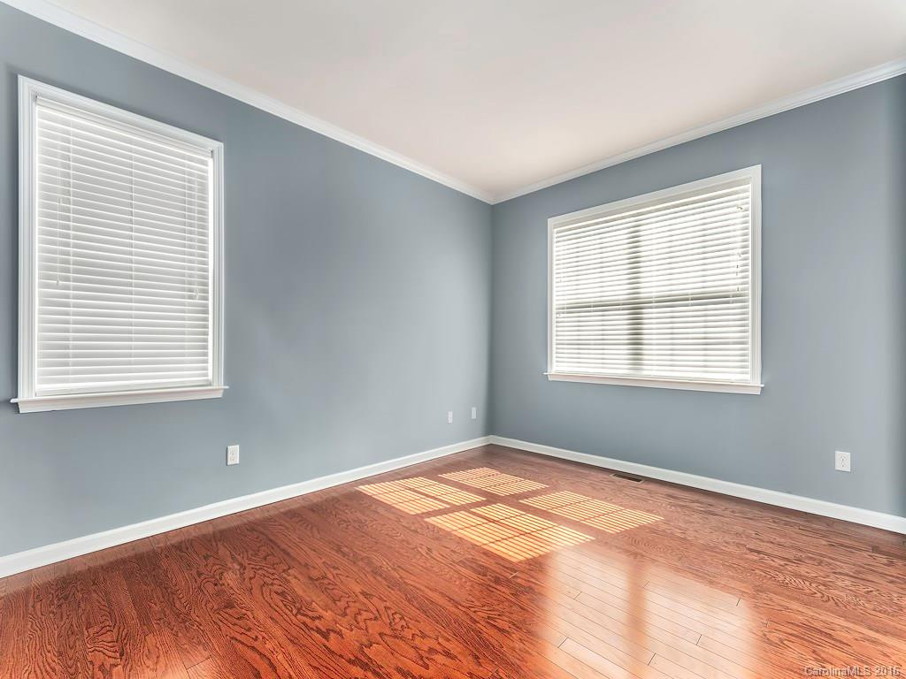 7 Stonebury Drive - Photo 8