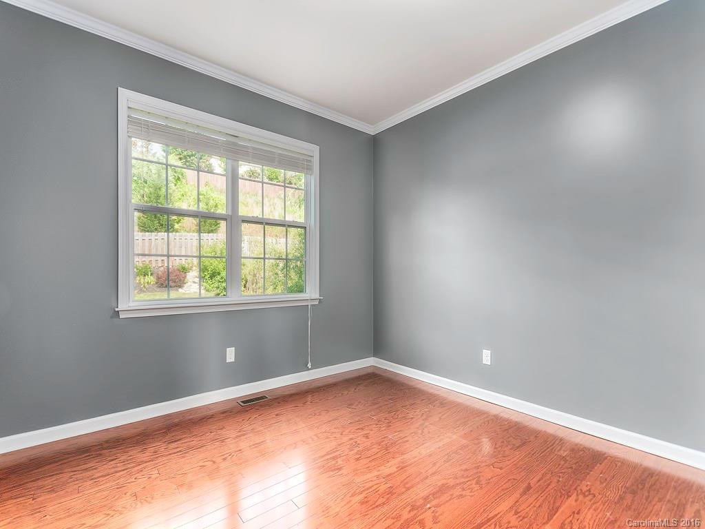 7 Stonebury Drive - Photo 10