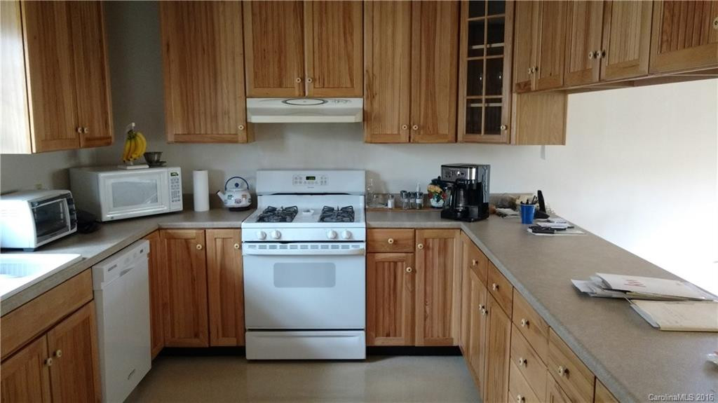 91 Hilltop Drive - Photo 10