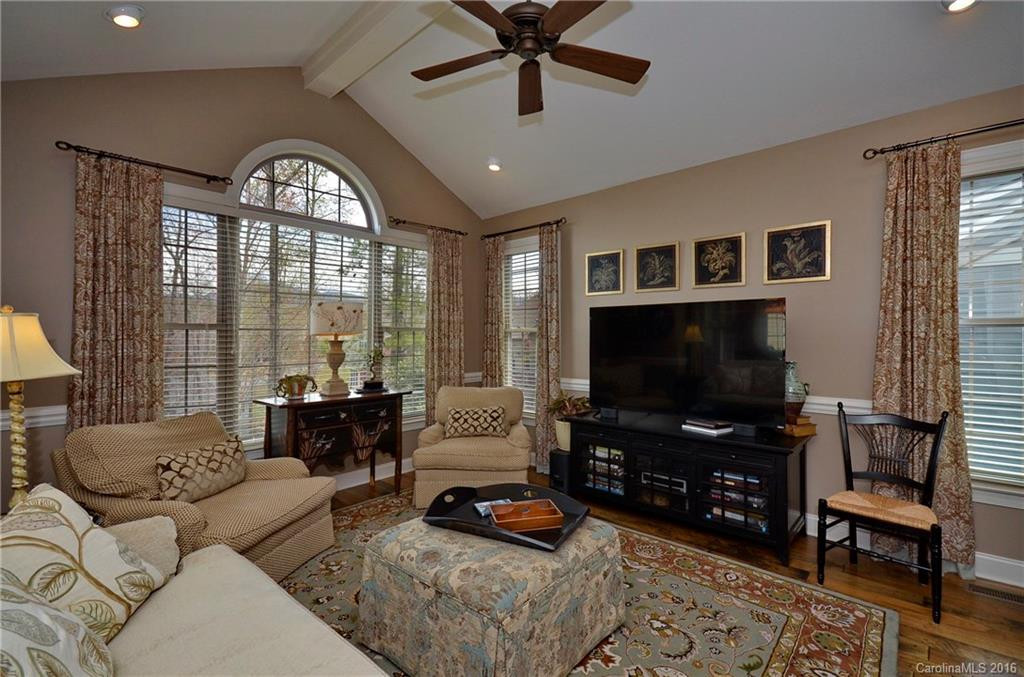 87 Ledgestone Drive - Photo 8