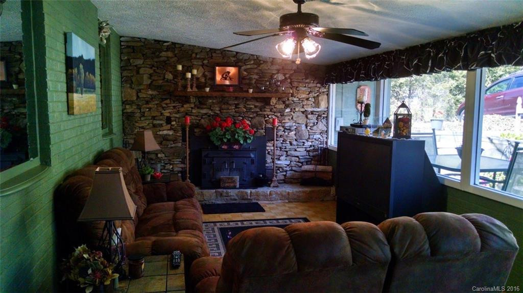 1978 Ridge Road - Photo 4