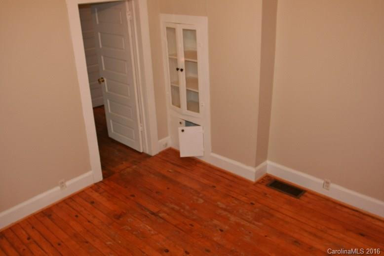 90 Elm Street - Photo 3