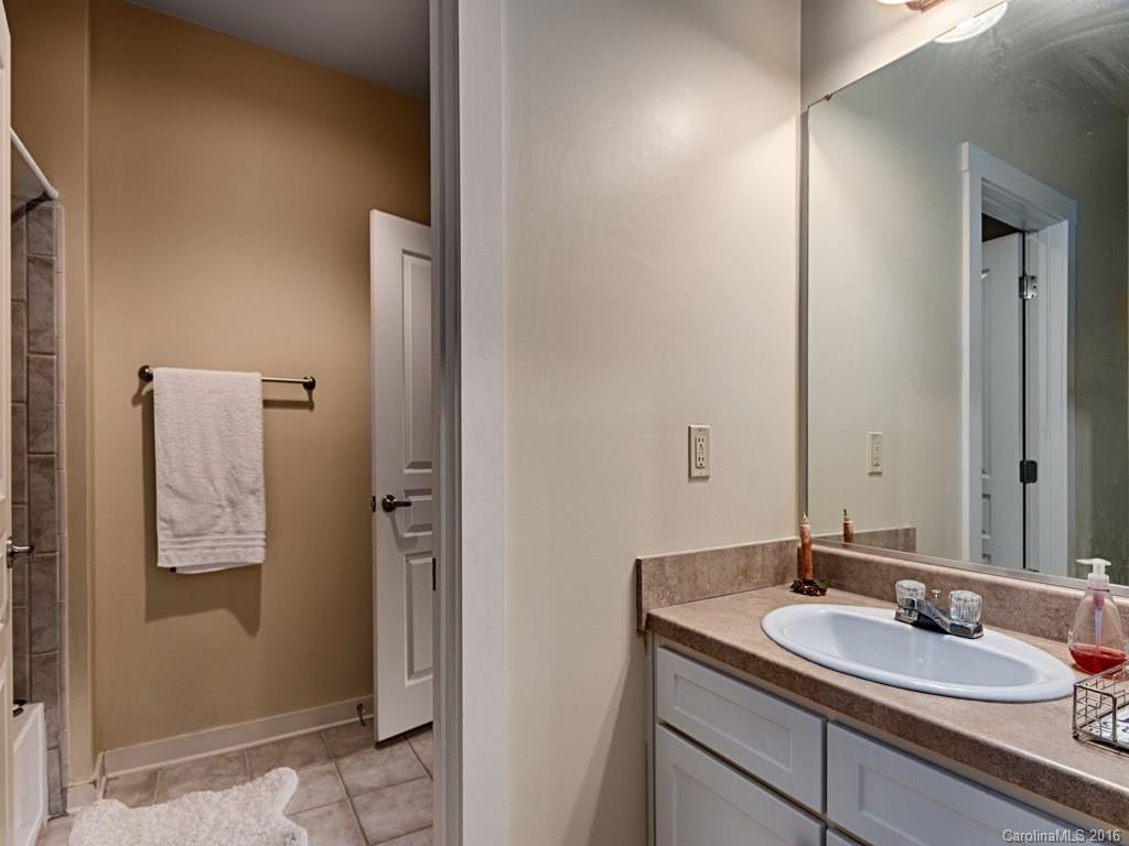 9 Kenilworth Knoll #318 - Photo 6