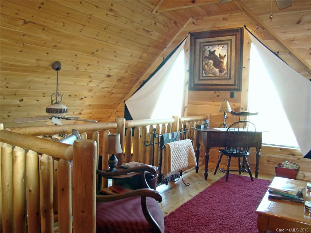 918 Mountain Lookout Drive - Photo 14