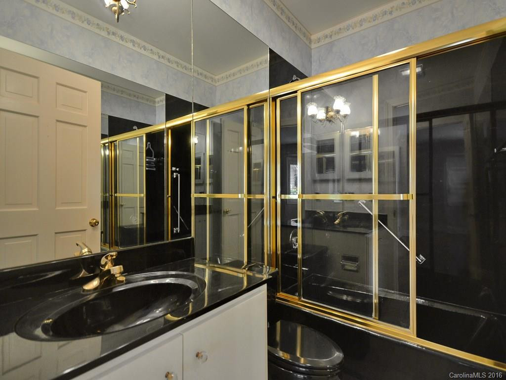 7 Bourne Lane #7 - Photo 14