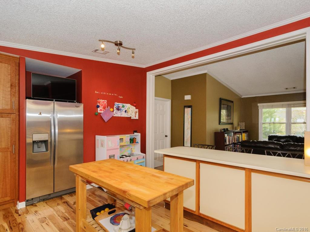 365 Riverview Drive - Photo 12