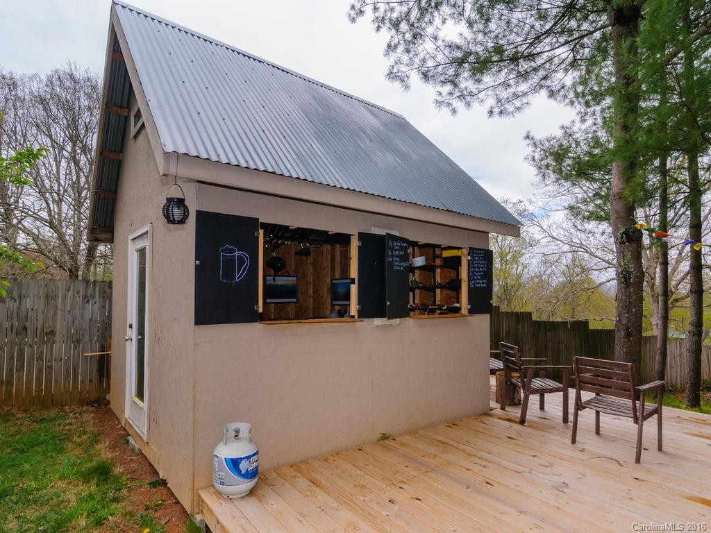 365 Riverview Drive - Photo 22