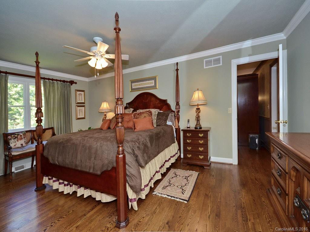 112 Radcliff Court - Photo 20