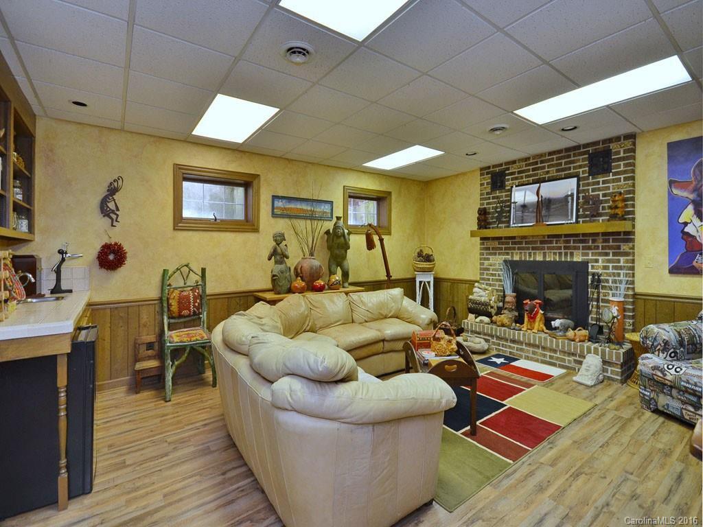 112 Radcliff Court - Photo 22