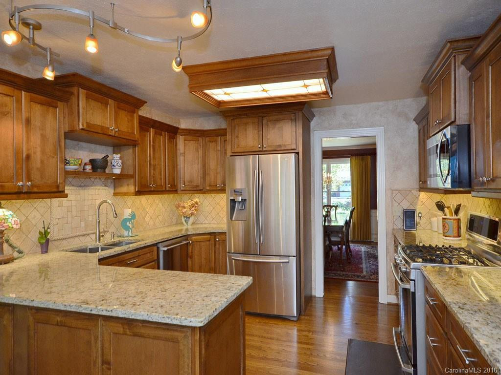 112 Radcliff Court - Photo 7