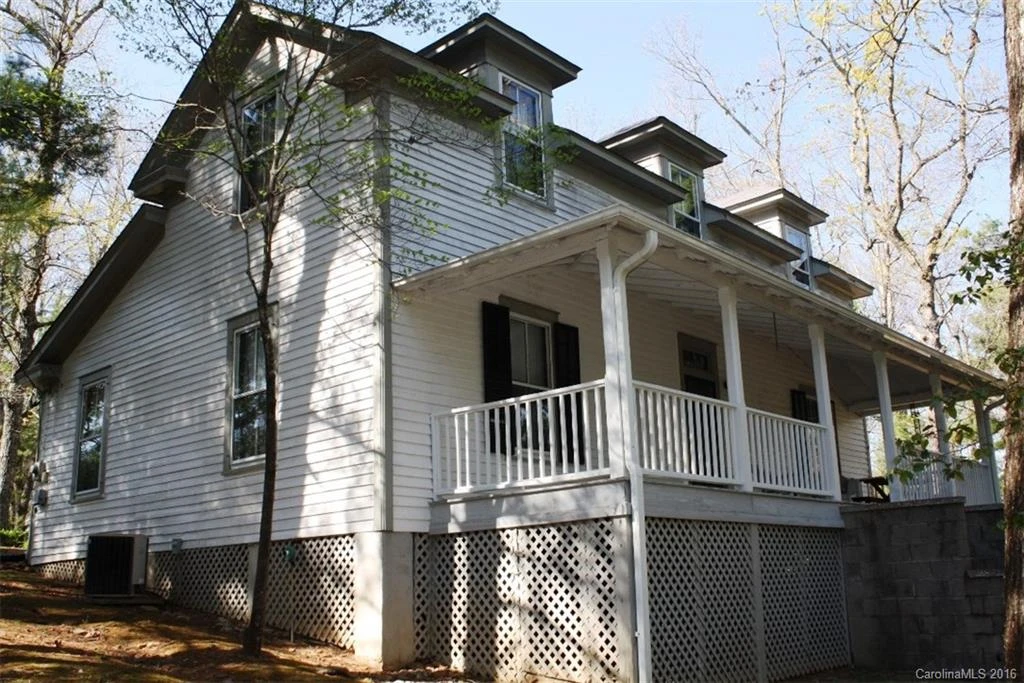 718 Louisiana Avenue