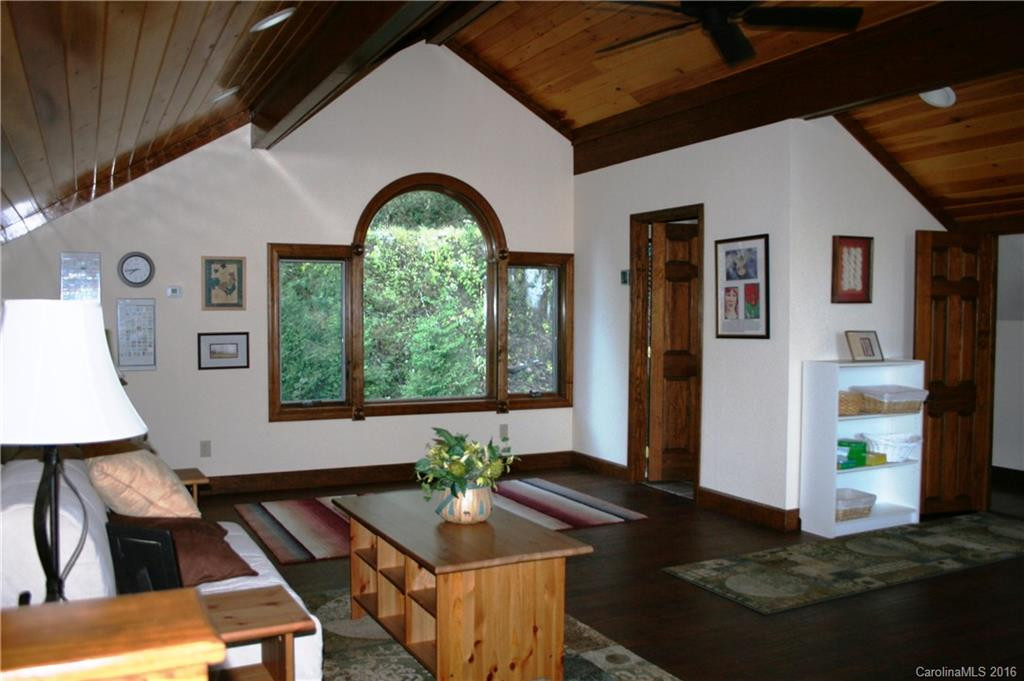 409 Upper Haw Drive - Photo 13