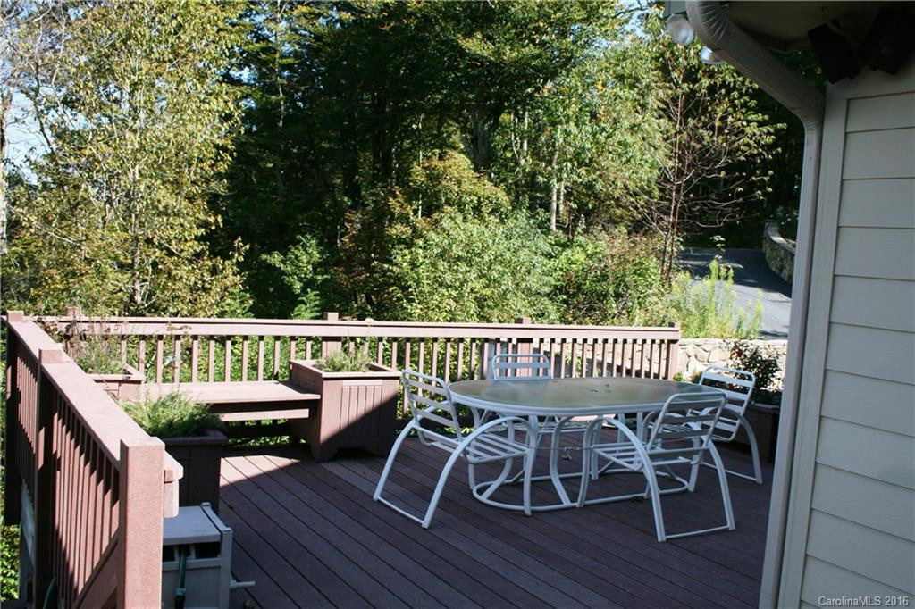 409 Upper Haw Drive - Photo 3