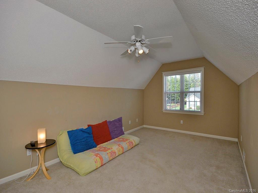 367 Glensprings Drive - Photo 14