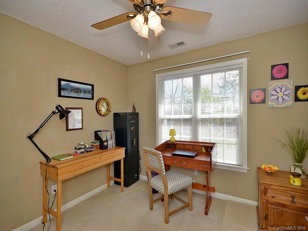 367 Glensprings Drive - Photo 8