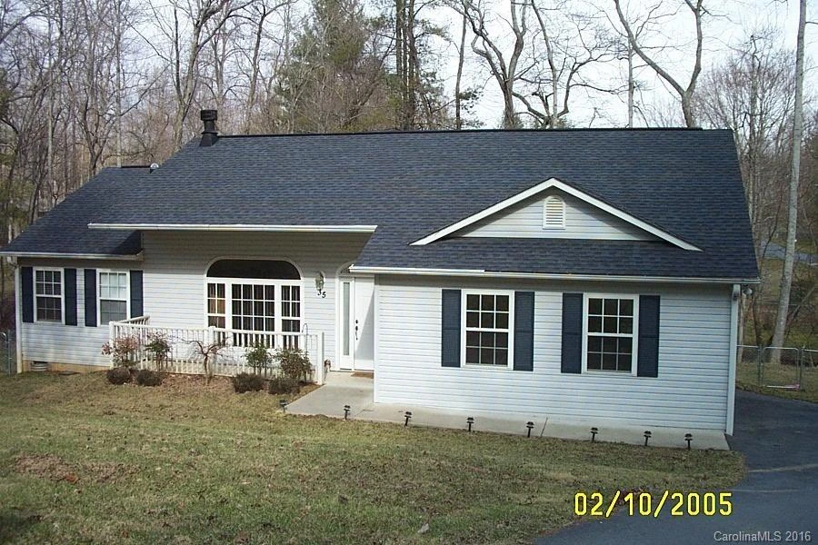 35 Briar Lane