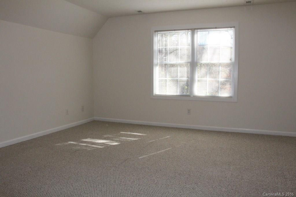 204 Springwood Drive - Photo 21