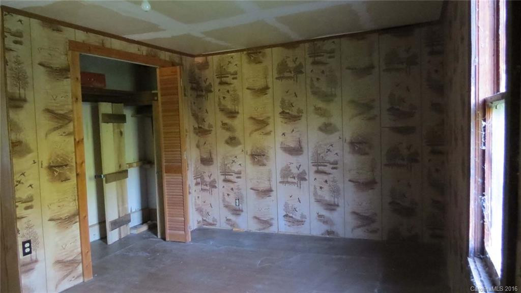 405 Freedom Lane - Photo 13